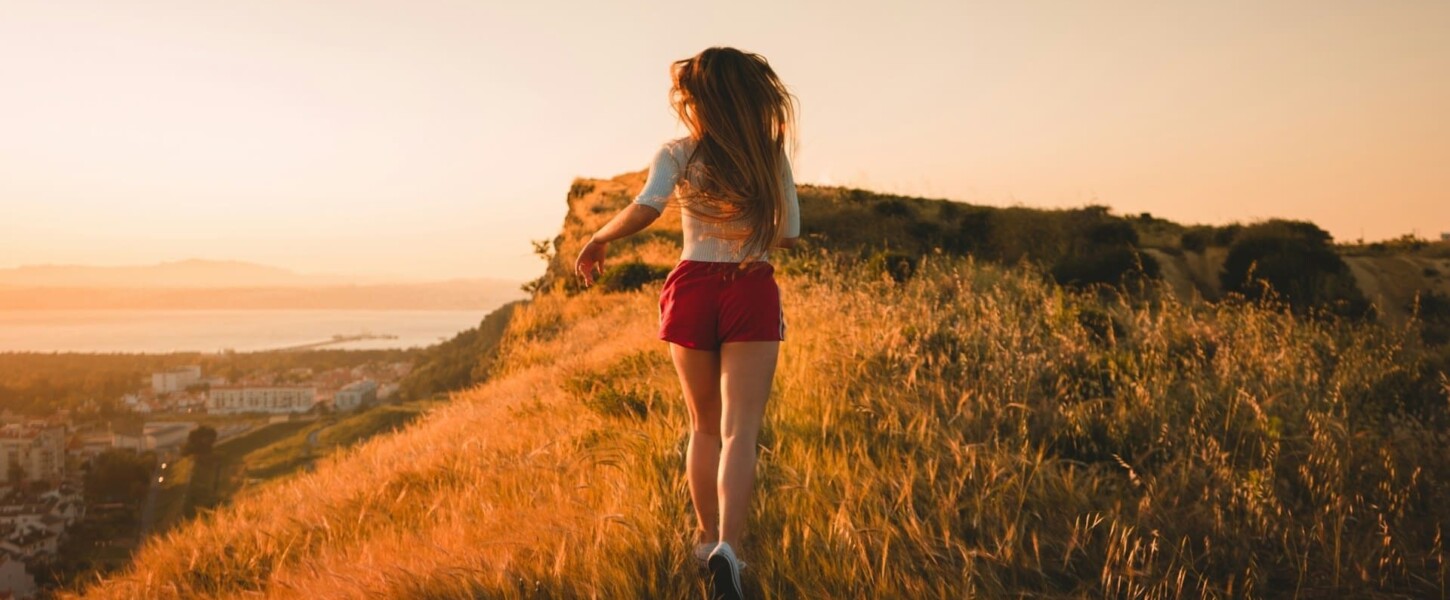 モチベーション高く走る女性